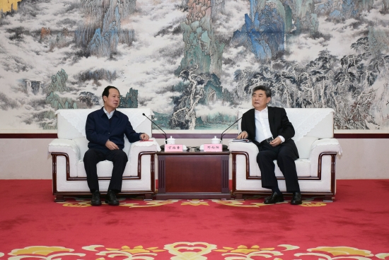 丁焰章拜會安徽省委常委、常務(wù)副省長鄧向陽