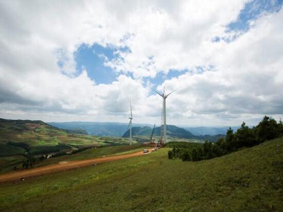 中國一重、上海電氣聯(lián)合開發(fā)下線4種風電機型