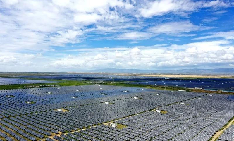 內(nèi)蒙古、甘肅、青海、寧夏3000萬千瓦大型風(fēng)電光伏基地項(xiàng)目有序開工（附名單）