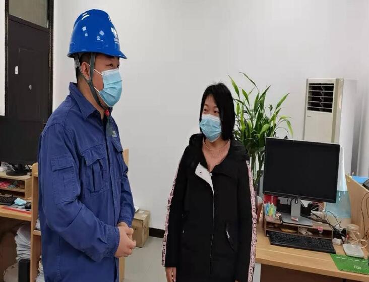 國網(wǎng)城固供電公司：走訪小微企業(yè)，當好“電管家”