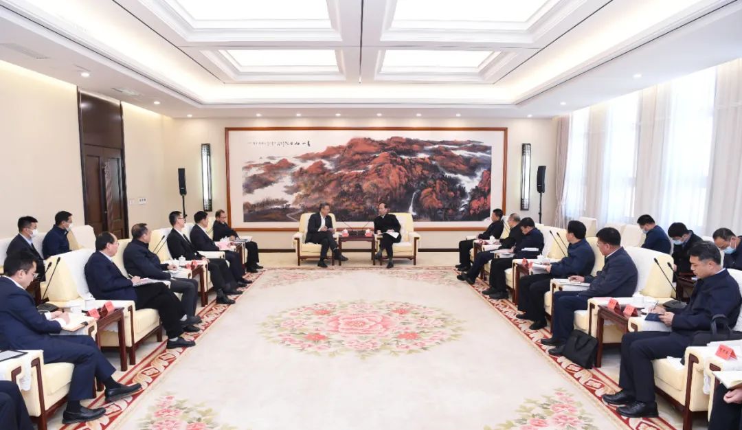 錢智民、江毅拜會(huì)內(nèi)蒙古自治區(qū)黨委書記、人大常委會(huì)主任石泰峰