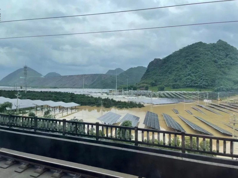 地面電站秒變漂浮電站，又一光伏電站被水淹！