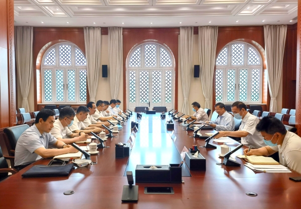 丁焰章拜訪國家能源局黨組書記、局長章建華