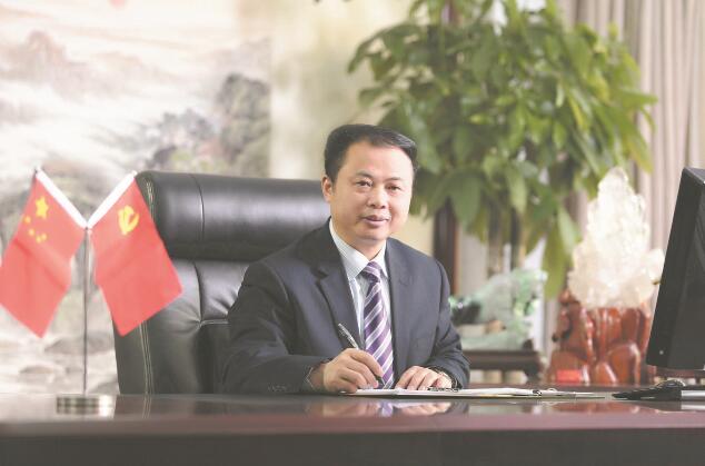 全國人大代表、天能控股集團(tuán)有限公司董事長張?zhí)烊危喊l(fā)揮科技創(chuàng)新主力軍作用 推動儲能產(chǎn)業(yè)高質(zhì)量發(fā)展