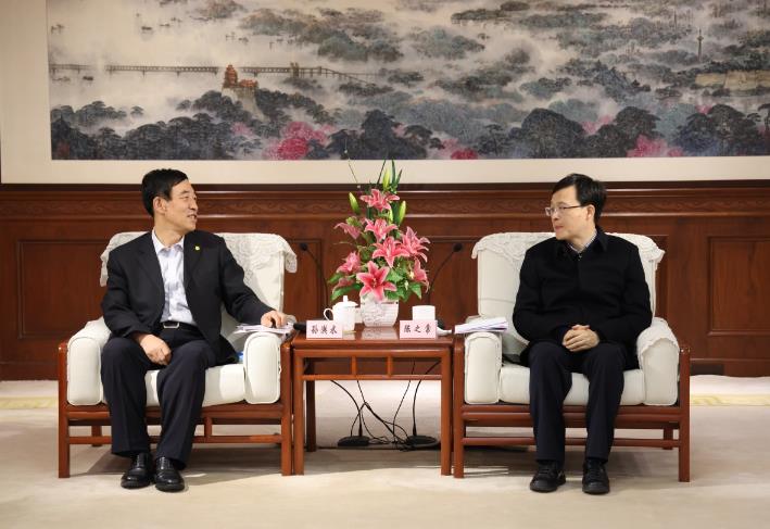 中國(guó)能建黨委副書記、總經(jīng)理孫洪水與南京市市長(zhǎng)陳之常會(huì)談