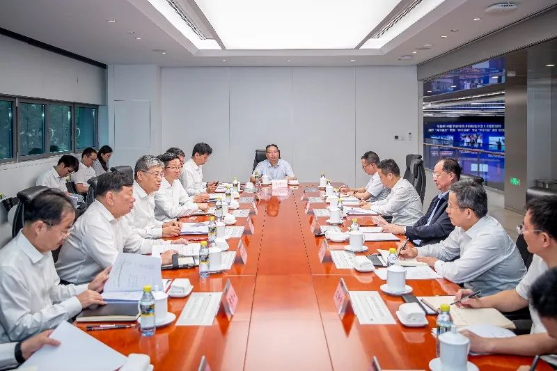 國家能源集團黨組書記、董事長劉國躍會見湖南省委副書記、省長毛偉明