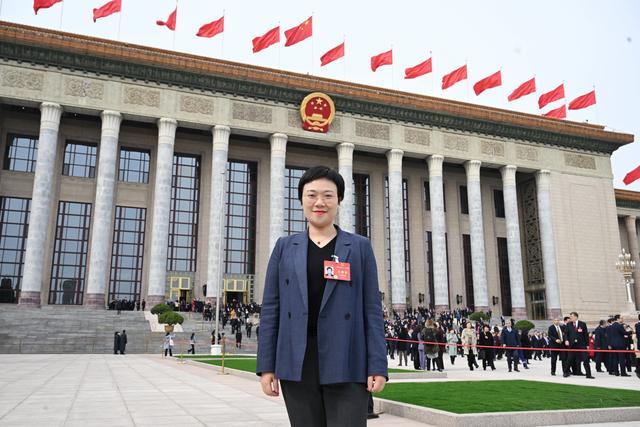 全國(guó)人大代表、上汽集團(tuán)零束科技黨委副書(shū)記劉懿艷：建議加大中國(guó)智能電動(dòng)汽車(chē)技術(shù)出海專(zhuān)利保護(hù)力度