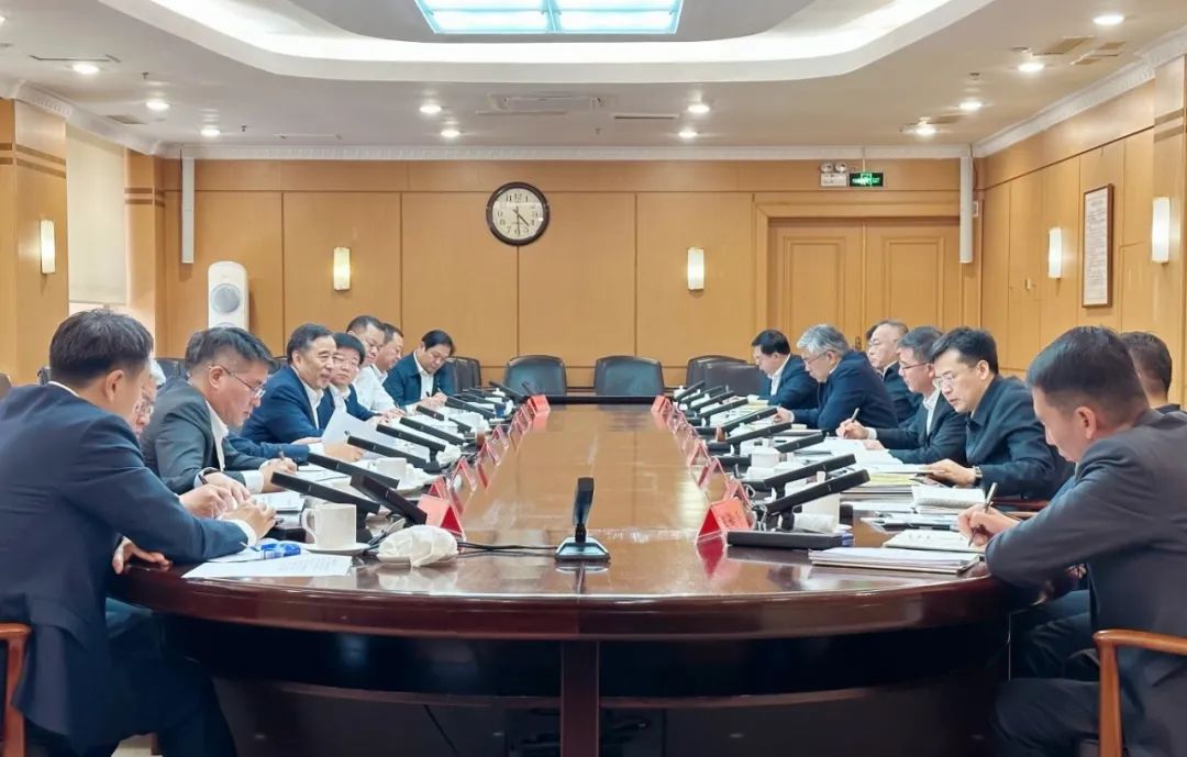 中國(guó)能建黨委書記、董事長(zhǎng)宋海良與遼寧省委常委、大連市委書記熊茂平會(huì)談