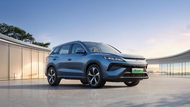 比亞迪兩款新車上市，下半年或完成第1000萬(wàn)輛新能源汽車下線