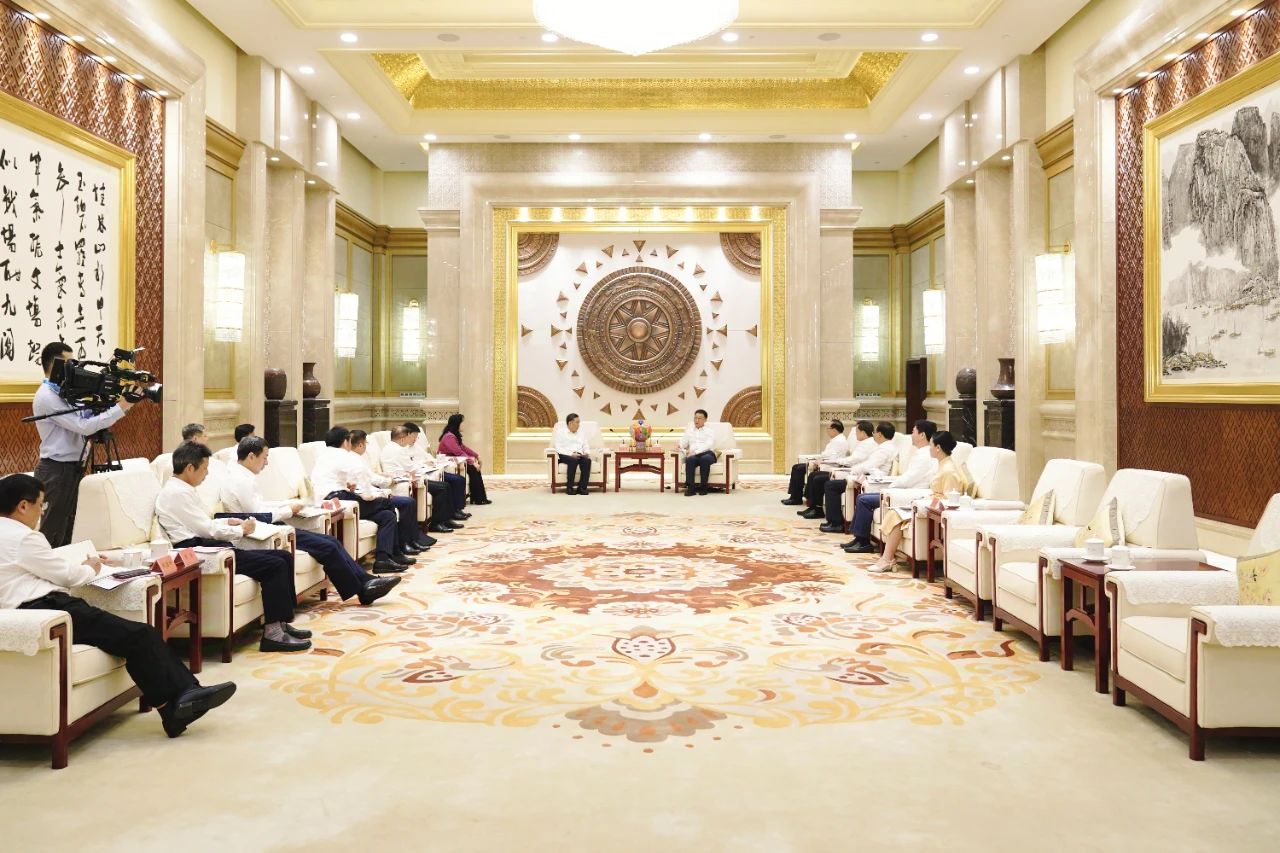 中國能建黨委書記、董事長宋海良拜會廣西壯族自治區(qū)黨委書記劉寧