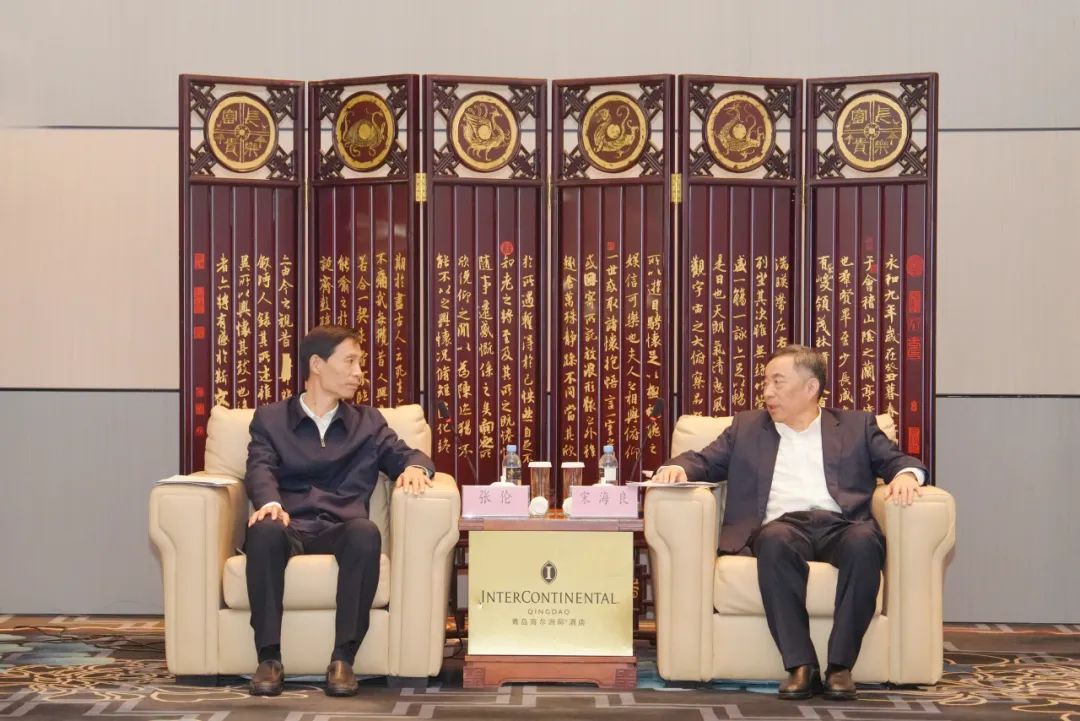 中國(guó)能建黨委書記、董事長(zhǎng)宋海良與菏澤市委書記張倫會(huì)談