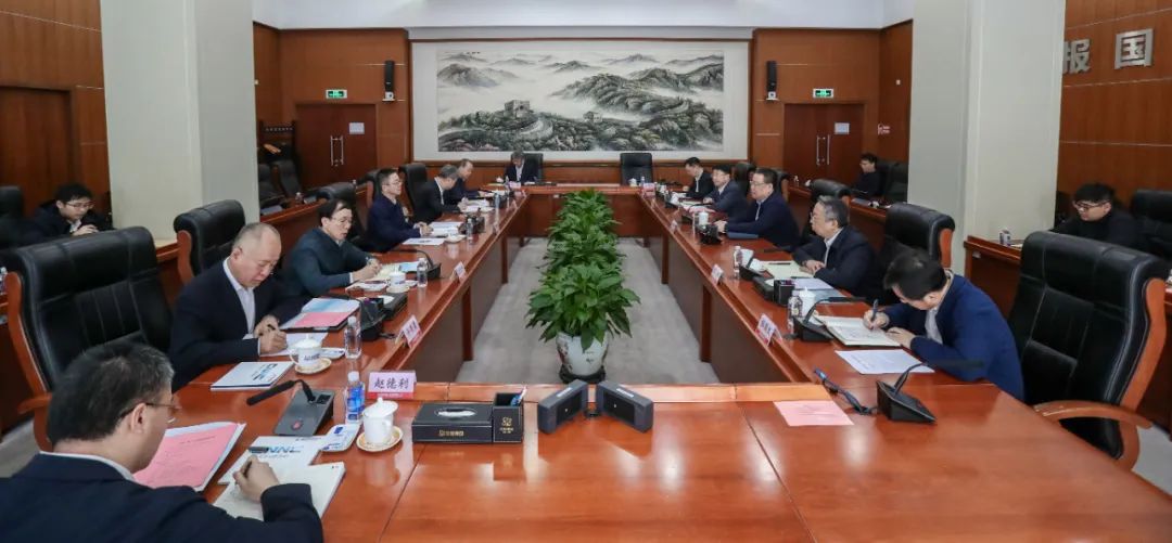 中核集團(tuán)會(huì)見中國一重董事、總經(jīng)理、黨委副書記呂智強(qiáng)一行