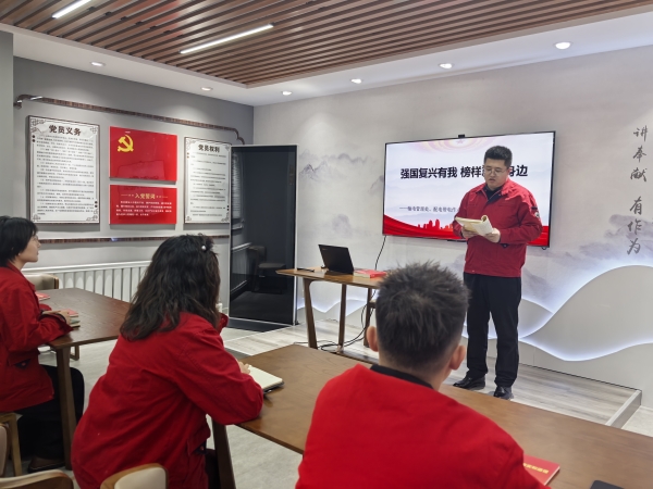 內(nèi)蒙古電力集團(tuán)烏海供電公司聯(lián)合支部： 學(xué)習(xí)北疆楷模，榜樣就在身邊