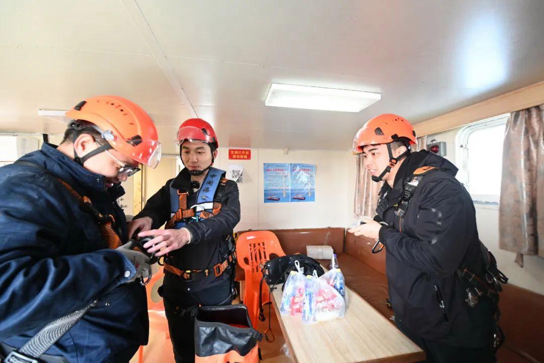 海上風電運維工程師：攀登百米高的風機，與海風作伴